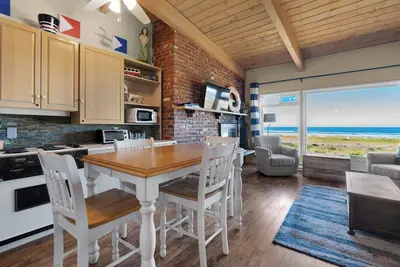 Image de The Tides by the Sea - Entire rental unit in Seaside, Oregon, United States