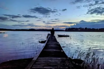 Image de Boat, Stay, Play - Tydinge Lake Cabin - Top 1%