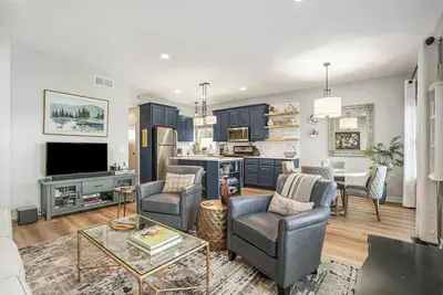 Image de Fully Furnished Lake Rental