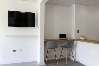 Image de Eshae Living - Cosy 2br with breakfast & pool