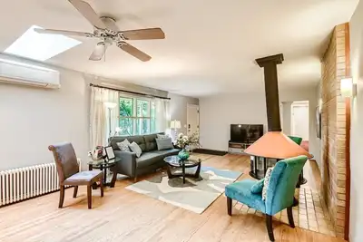 Image de Charming 2-bedroom single level house close to Pdx, Edgefield and Mt Hood