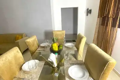 Image de House with private security and breakfast included 20 min. from Int. Airport.