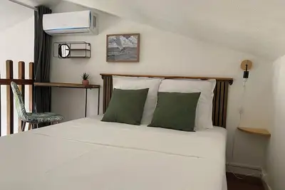 Image de Appartement T2 avec mezzanine à la Marina à 3mn de la plage