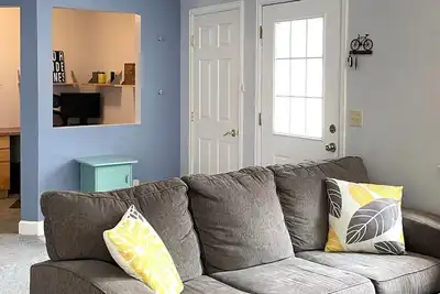 Image de Spacious 2br/2ba Boulder Retreat • Walk to Pearl Street & Trails & More!