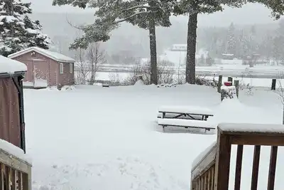 Image de Cozy Cottage on the Nashwaak River, access to river and Nb Trail system