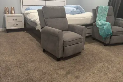 Image de Spacious 6-bedroom house in cool Magna with Ac, fitness room