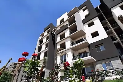 Image de Charmant appartement de 2 chambres au complexe Al Sheikh Zayed