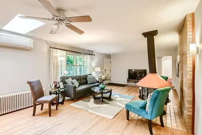 Image de Hébergement Oregon Jade - Deux chambres dans la banlieue de Portland avec lit bébé près de Pdx