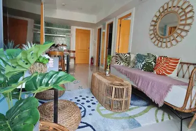 Image de Boho-Chic 2br Apartment at Azure Urban Resort – Near the Manila Int'l Airports
