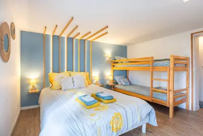 Image de Chambre d'hôtes 'Chambre Cerise 6min du Puy du Fou' avec jardin commun et Wi-Fi
