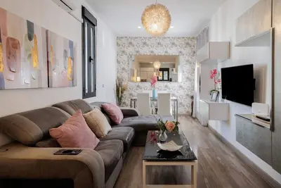 Image de Appartement 'Gran Plaza Luminoso' avec Balcon, Wi-Fi et Climatisation