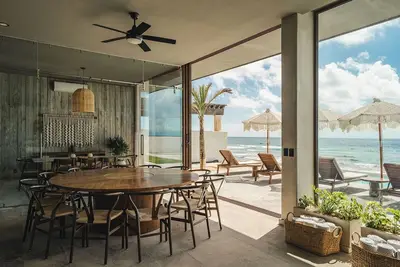 Image de Saadetna Beach House: Welcoming Villa near Tulum Ac, Pool & Direct Beach Access