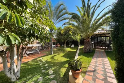 Image de Belle maison avec jardin privé