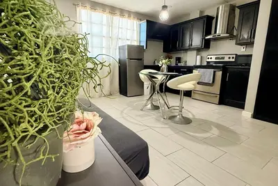 Image de Quiet retreat 2-bedroom apartment with Ac in charming Orange Valley, Couva