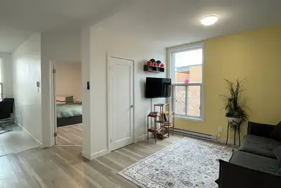 Image de New! Charming 3 Br in the plateau