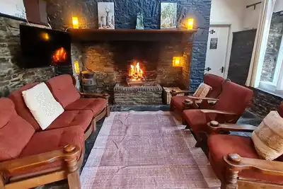 Image de Secret hideaway with games room.