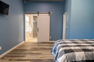 Image de Tippy Lake Retreat - Kayaks, Bonfires & Lake Views