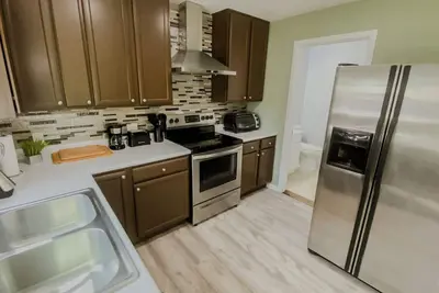 Image de 3 bed, 1-1/2 bath, Prime Location