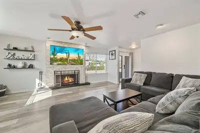 Image de Spacious 5-bedroom house in awesome Tucson with Ac and Pool with Rv parking