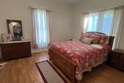 Image de 3 bedroom home in downtown Fitzgerald. Nice quiet neighborhood. Fenced backyard