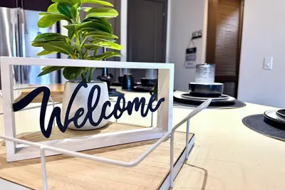Image de Luxury King Suite Steps From Galleria