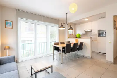 Image de Appartement spacieux à proximité de la mer