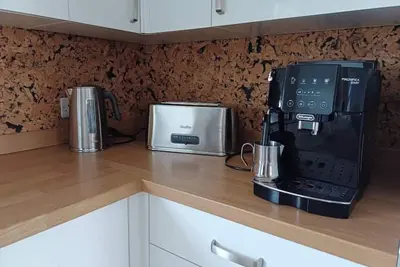 Image de Arundel Central Apartment with rare parking. Pet Friendly.