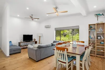 Image de The Burrow Pet Friendly Home