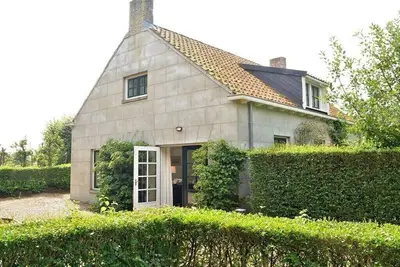 Image de Maison de vacances à Domburg avec piscine