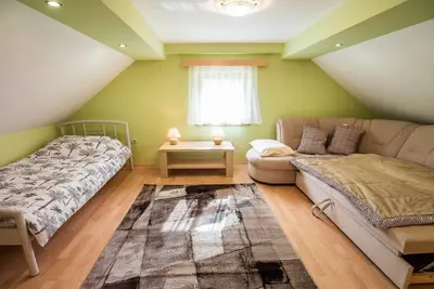 Image de One Bedroom Holiday Home with Terrace and Garden