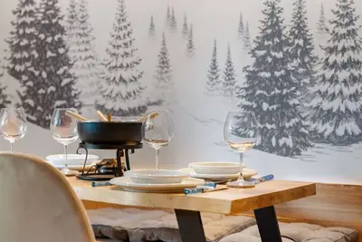 Image de Joli appartement pour 4 personnes avec Wifi, Tv et patio