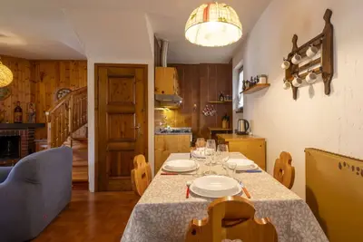 Image de Joli appartement pour 5 personnes avec Wifi, Tv et balcon