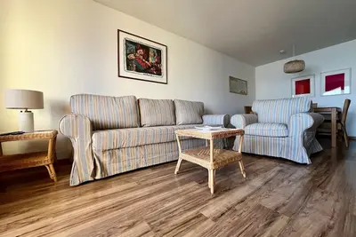 Image de Apartment in the hotel with a view of the mountains and lake!