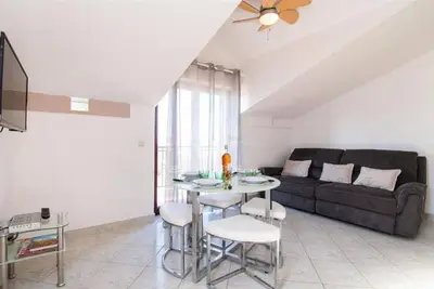 Image de Apartments Franica with Heated Pool and Hot-Tub - Two Bedroom Apartment with Balcony