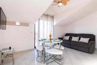 Image de Apartments Franica with Heated Pool and Hot-Tub - One Bedroom Apartment with  Balcony
