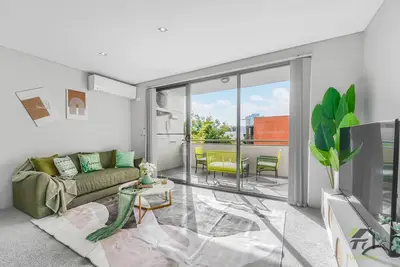 Image de Redfern, a cozy harbor with everything you need.