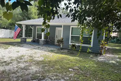 Image de Charming 2-bedroom cottage in Odessa Fl. Minutes from Airport