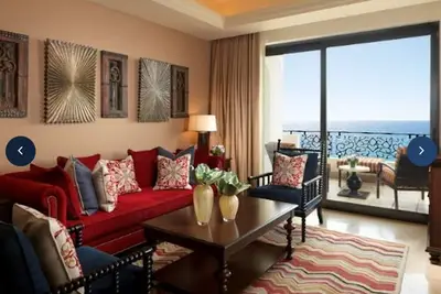 Image de Luxury Oceanfront Escape at Land’s End – Walk to Marina & Downtown Cabo