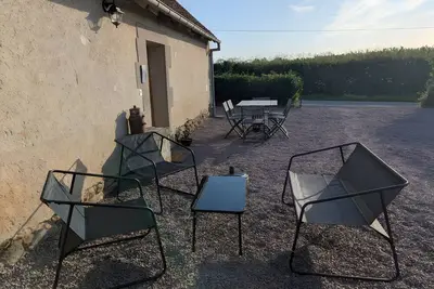 Image de Maison de campagne 'Gîte de la Marquaterie' avec jardin privé et Wi-Fi