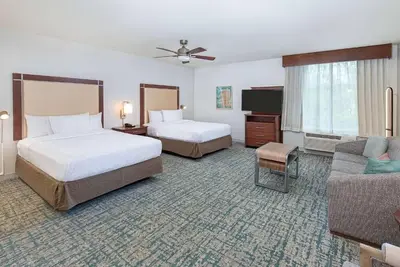 Image de 3 Chic Queen Studio Escape | Free Parking, Breakfast & Pool Access, Pets Welcome