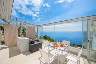 Image de Charming Villa Praiano with spacious terraces panoramic view of Capri and Positano