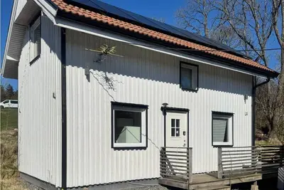 Image de Workers Home near Volvo