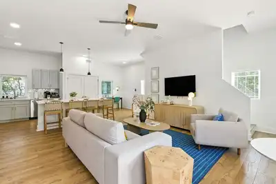 Image de Villetta at All Saints - New Townhomes Collegetown