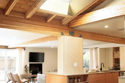 Image de Sonoran Peach | Light-Filled 5br near Tmc