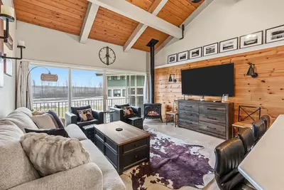 Image de Lakefront Condo del Sol with Boat Slip & Pool