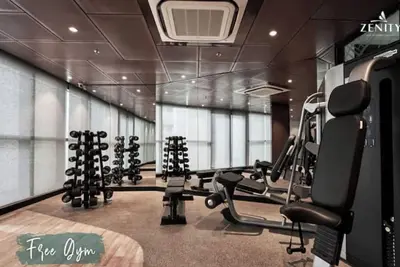 Image de 4BR_Serene Oasis at Zenity_Luxurious Pool & Gym