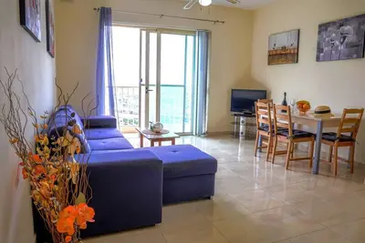 Image de Stunning 2 bedroom/2 bathroom apartment, with panoramic views & Ac throughout