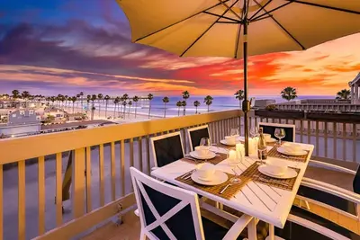 Image de Pier View Retreat  Beachfront