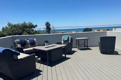 Image de \"Nest with a view\" 3-bedroom house in Cayucos.