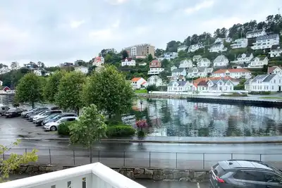 Image de Bel appartement à Farsund avec vue sur la mer.